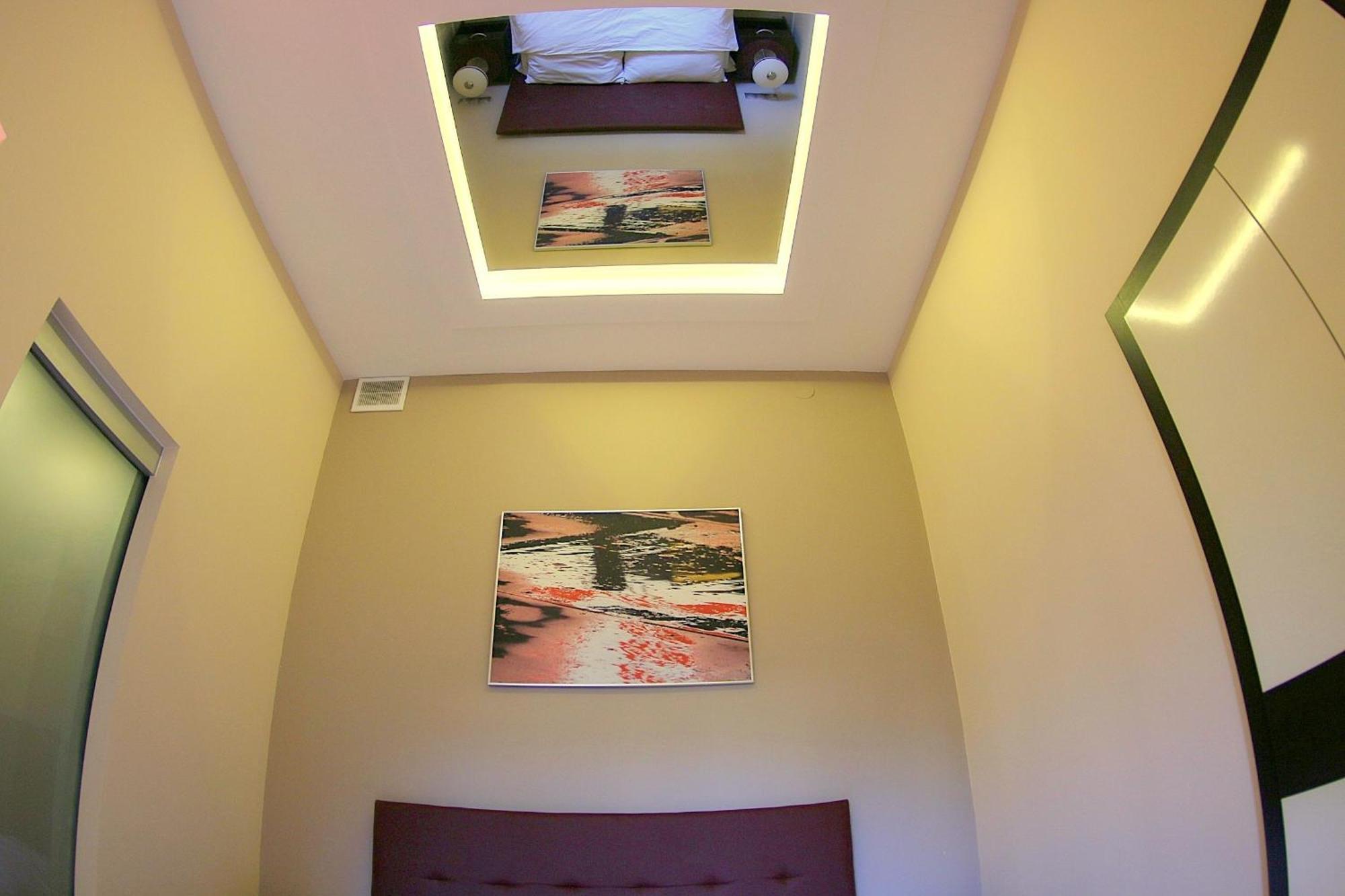 Mirror Pink Studio Apartment Cracóvia Quarto foto